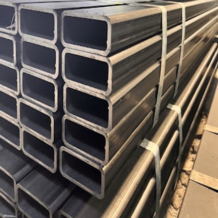 Thép hộp 50x100x6 mm (6ly)