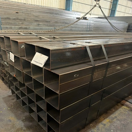 Thép hộp 50x80x5 mm (5ly)