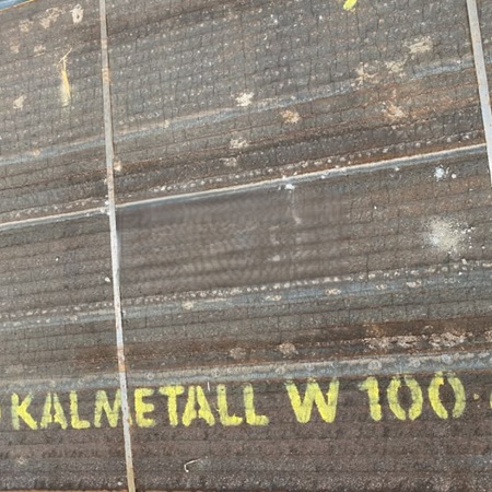 Thép tấm hai thành phần KALMETALL W100 chịu mài mòn